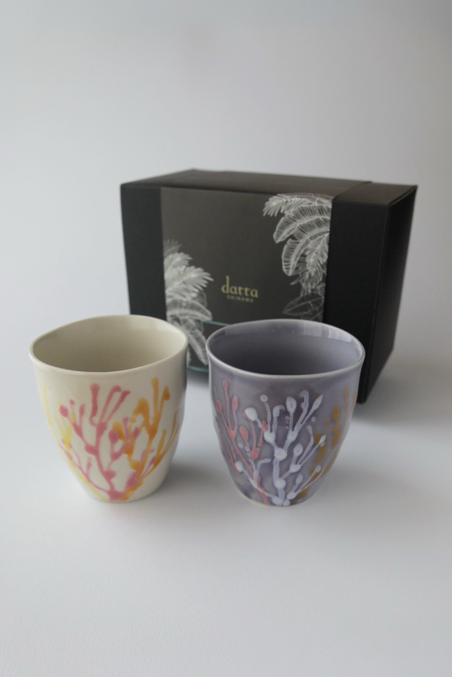 沖縄の海と縁起の良い珊瑚タンブラー 紅掛空色×純白【ギフトボックス付き】